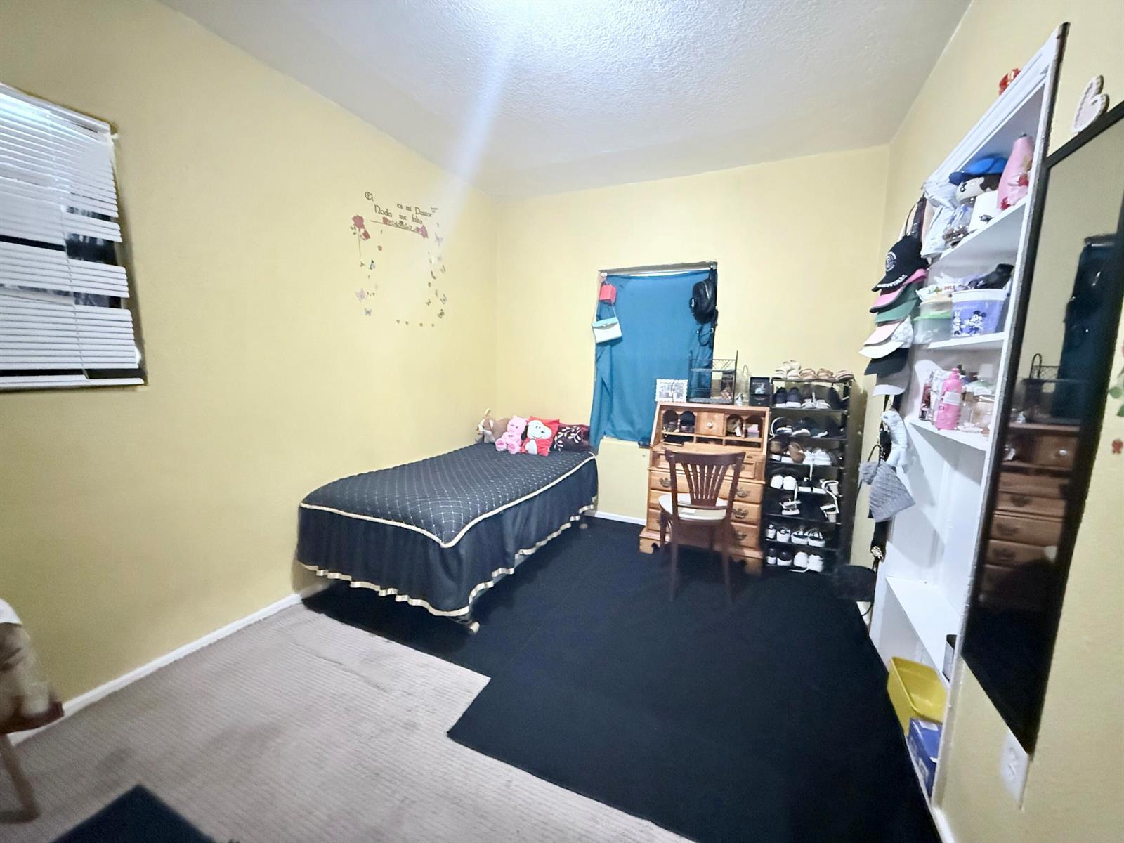   / 0  sq. ft. $ 2026-08-25 0 Photo