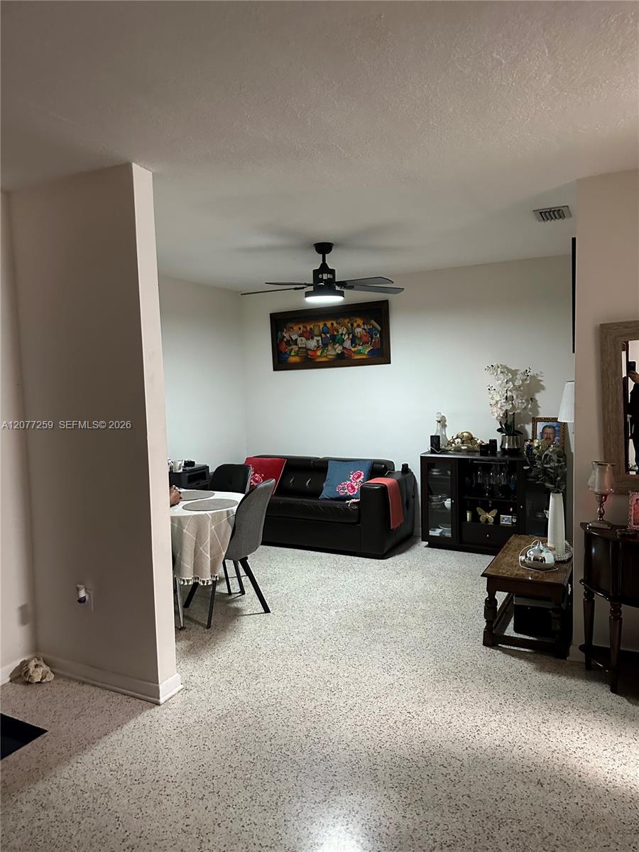 See details / 1904 sq. ft. $ 2026-08-25 0 Photo