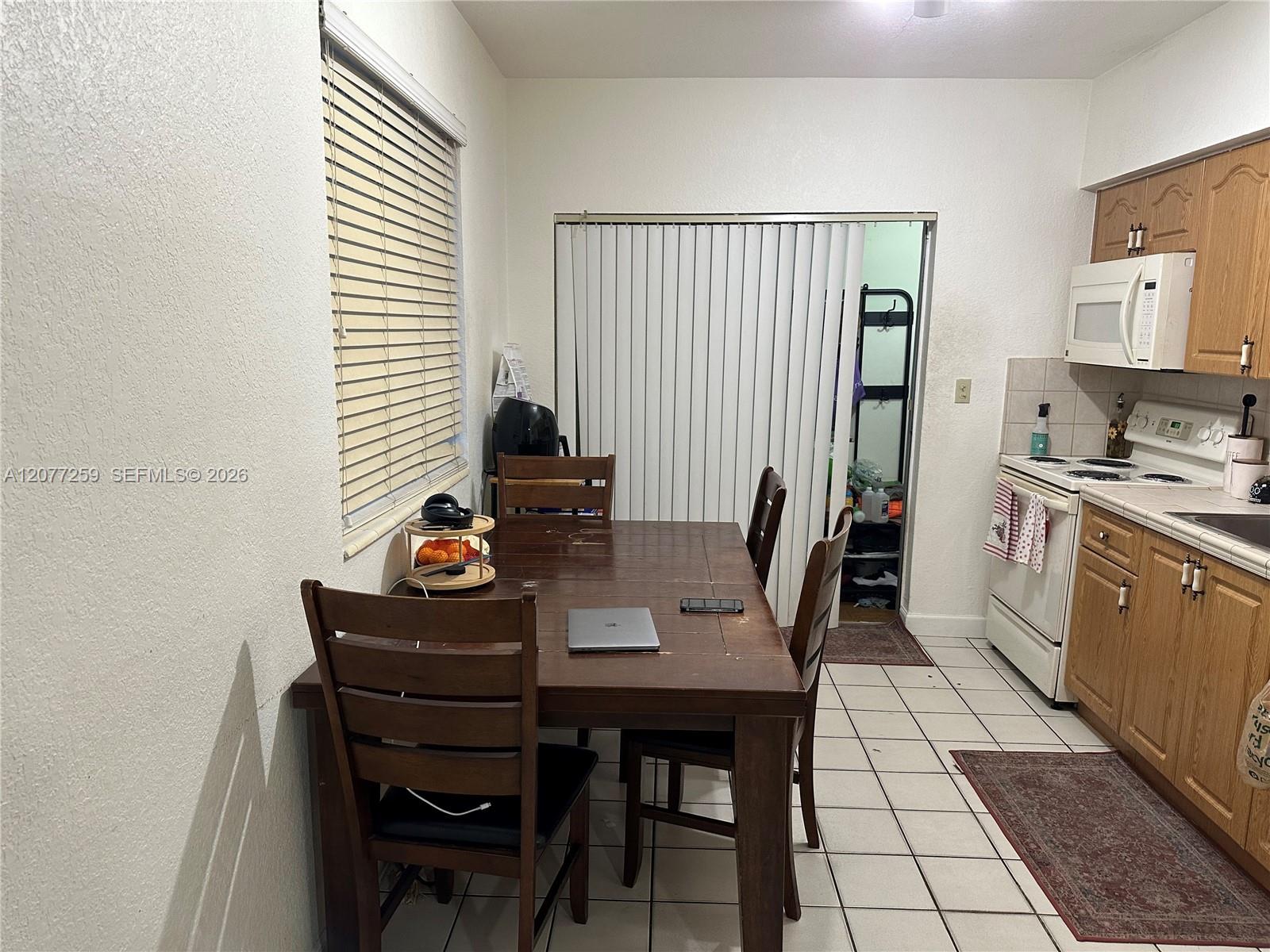 See details / 1904 sq. ft. $ 2026-08-25 0 Photo