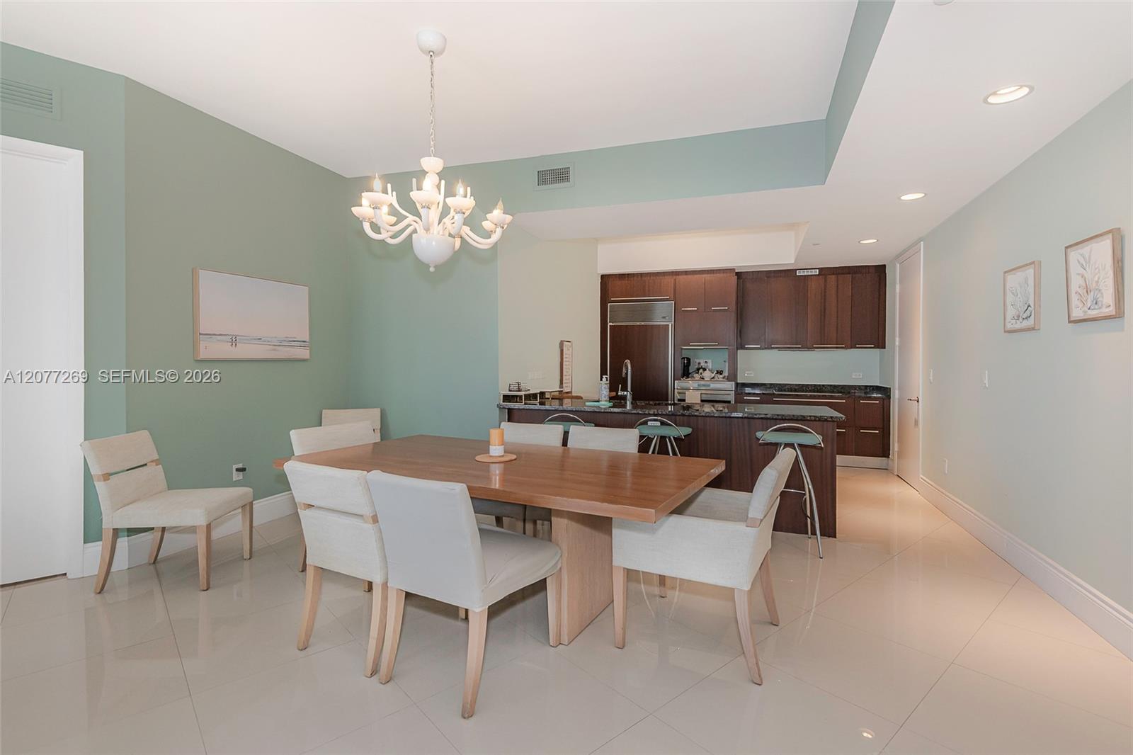 2903 3 / 3 1962 sq. ft. $ 2026-08-25 0 Photo