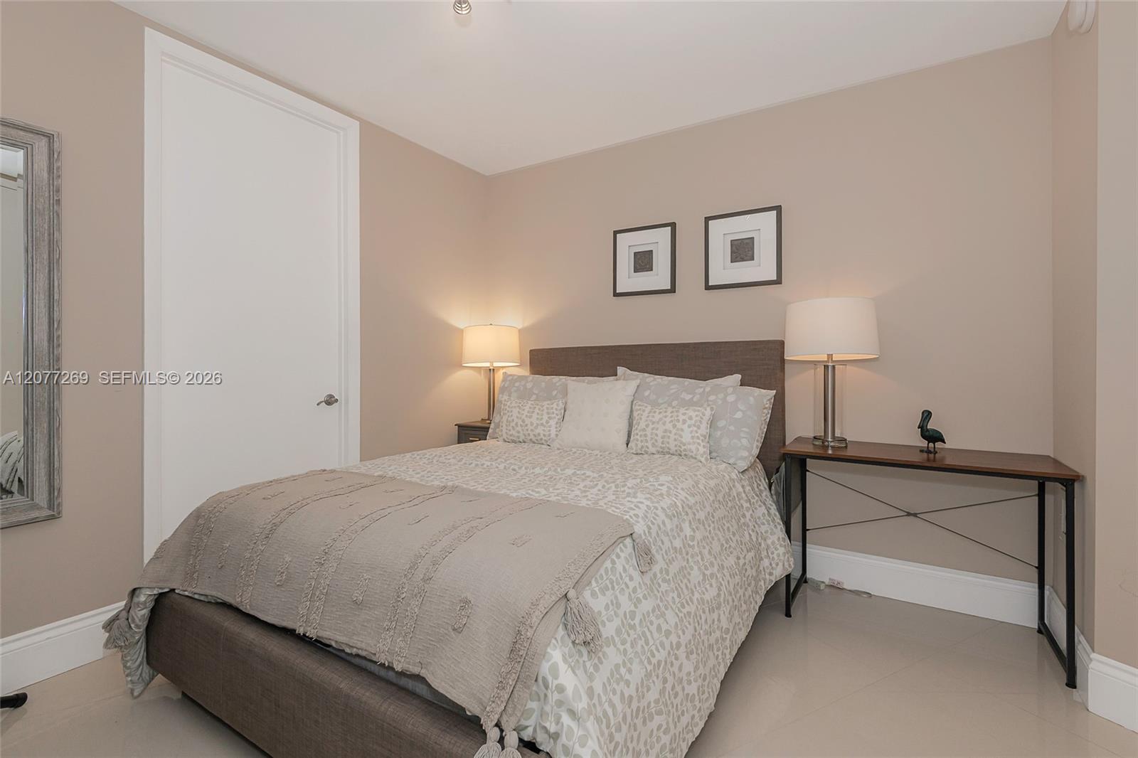 2903 3 / 3 1962 sq. ft. $ 2026-08-25 0 Photo