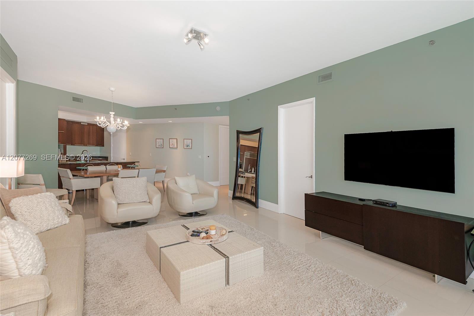 2903 3 / 3 1962 sq. ft. $ 2026-08-25 0 Photo