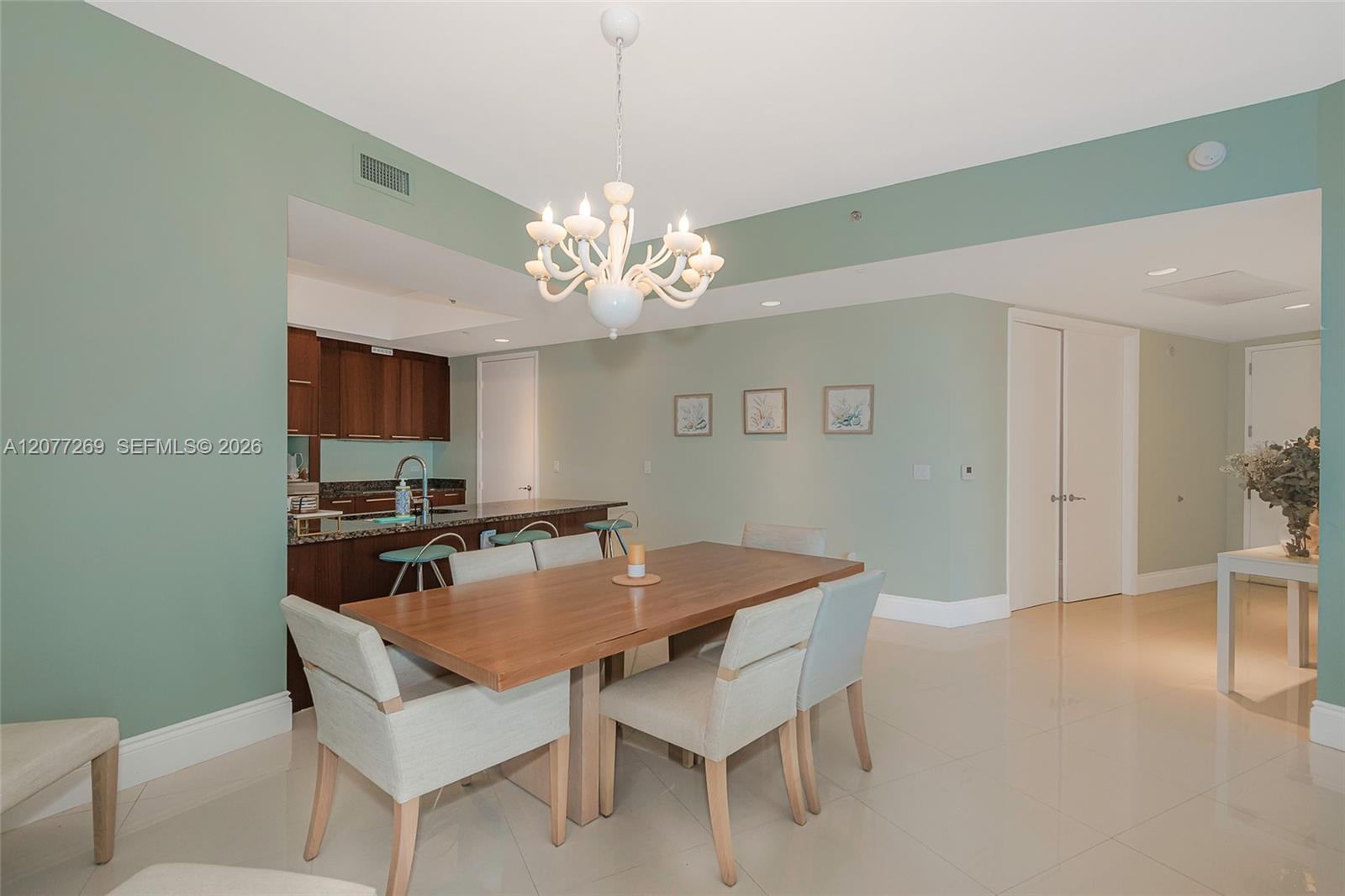 2903 3 / 3 1962 sq. ft. $ 2026-08-25 0 Photo