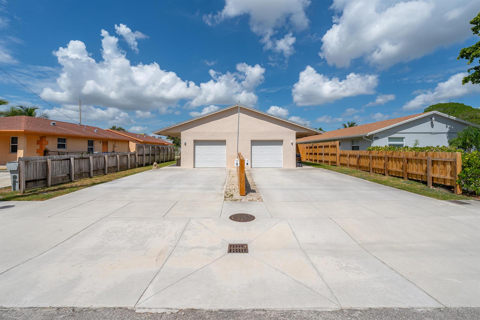See details 1-2 / 0 2412 sq. ft. $ 2026-08-26 0 Photo