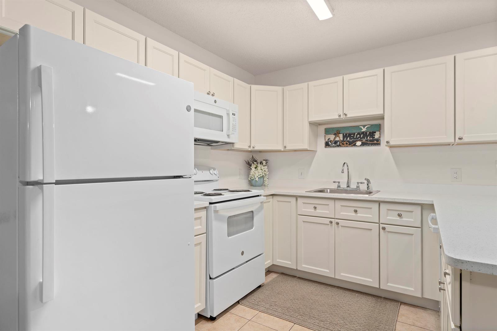 See details 1-2 / 0 2412 sq. ft. $ 2026-08-26 0 Photo