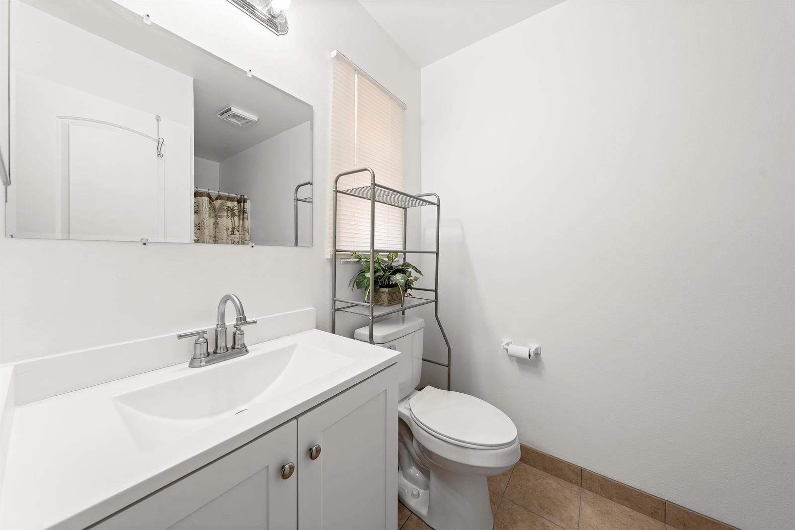 See details 1-2 / 0 2412 sq. ft. $ 2026-08-26 0 Photo