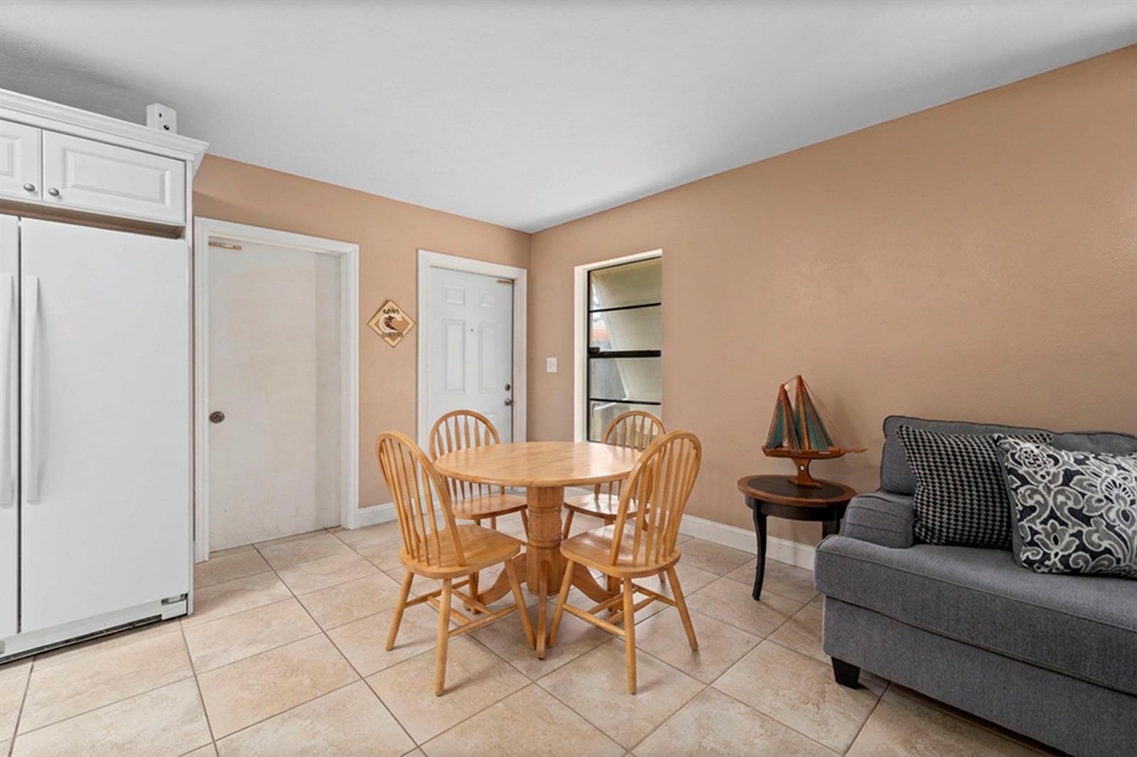 See details 1-2 / 0 2412 sq. ft. $ 2026-08-26 0 Photo