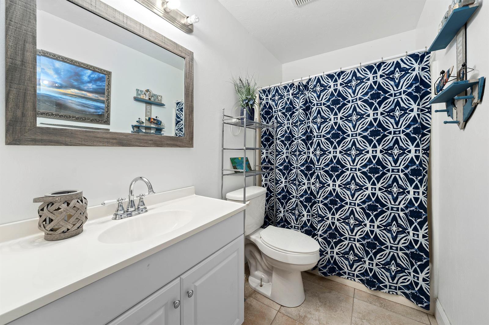 See details 1-2 / 0 2412 sq. ft. $ 2026-08-26 0 Photo