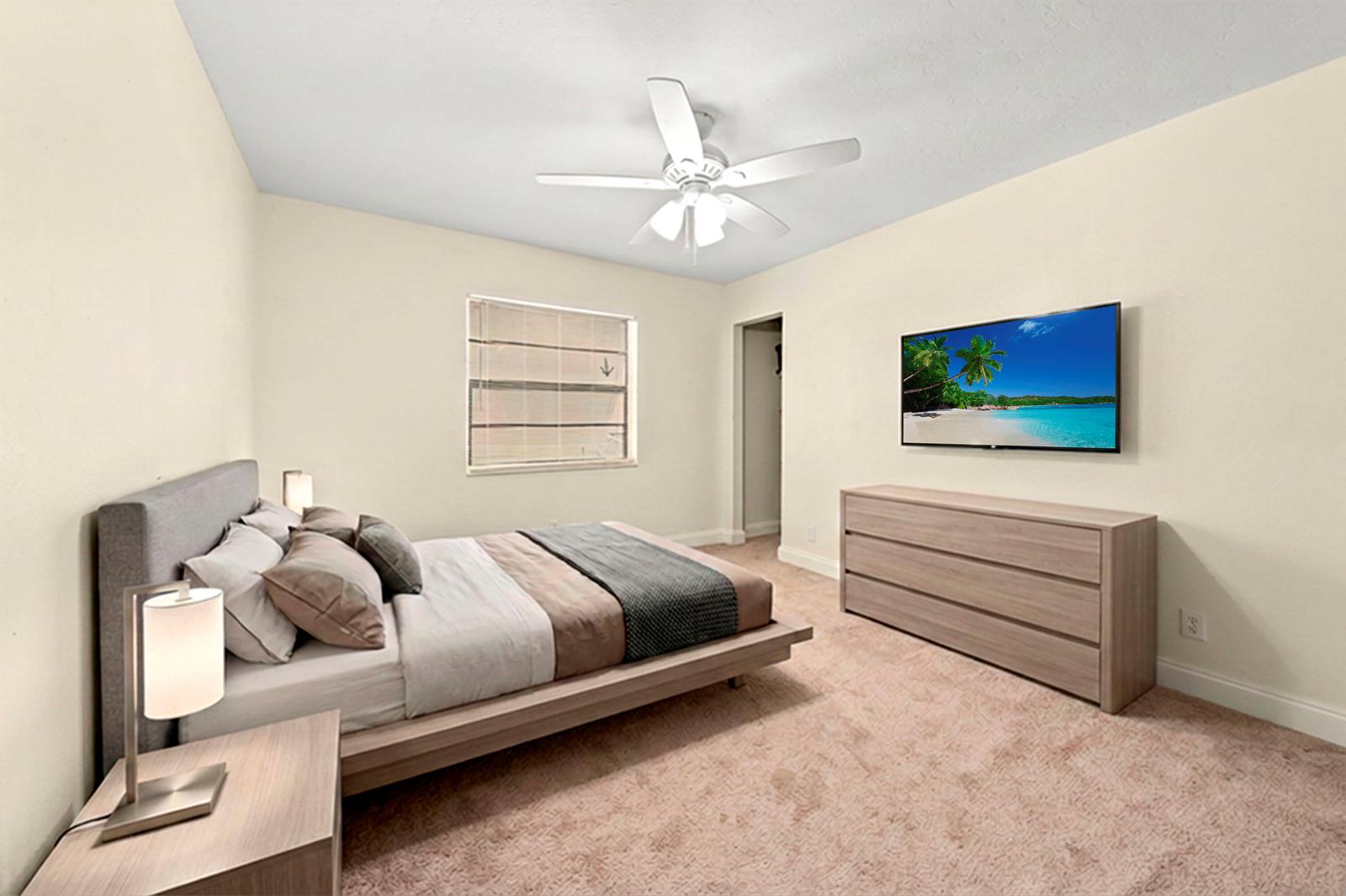 See details 1-2 / 0 2412 sq. ft. $ 2026-08-26 0 Photo