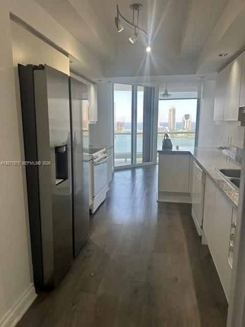 Ver detalles 2405 2 / 2 1750 sq. ft. $ 2026-08-25 0 foto