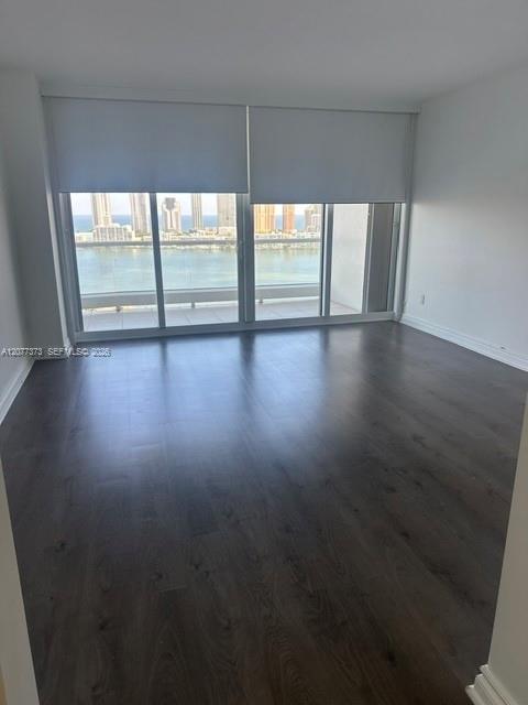 Ver detalles 2405 2 / 2 1750 sq. ft. $ 2026-08-25 0 foto