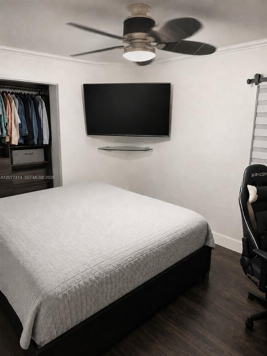 See details 5861 5 / 3 1764 sq. ft. $ 2026-08-25 0 Photo