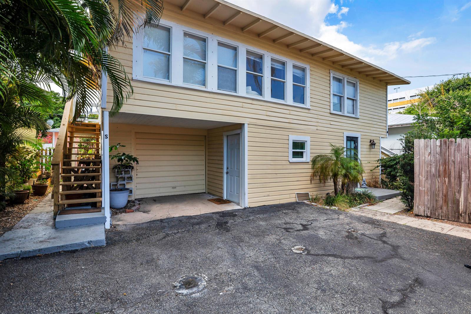 Ver detalles / 0 3004 sq. ft. $ 2026-08-27 0 foto