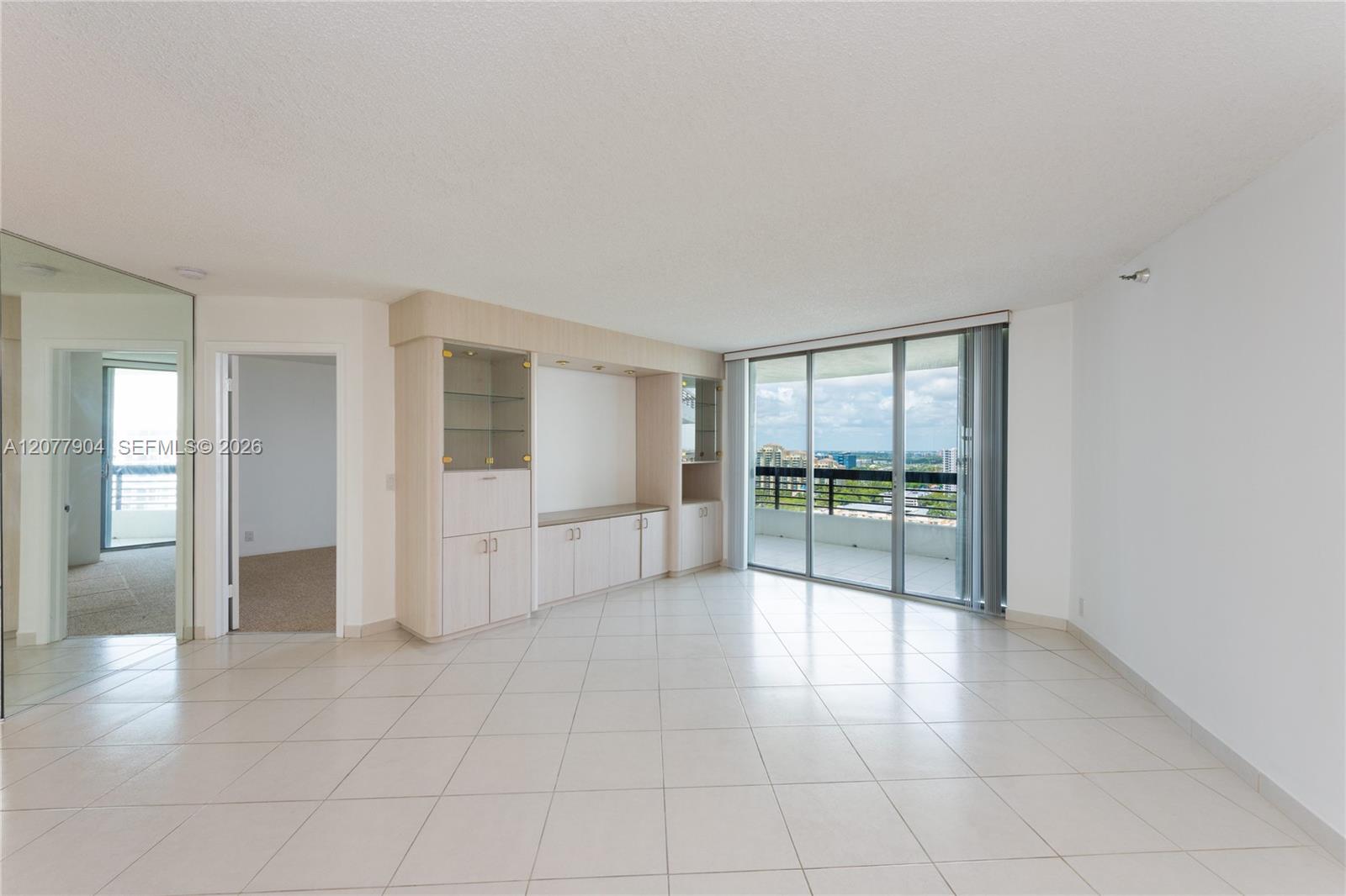 Photo 5 of MYSTIC POINTE DR