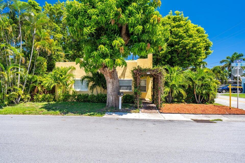 Ver detalles / 0 932 sq. ft. $ 2026-08-27 0 foto