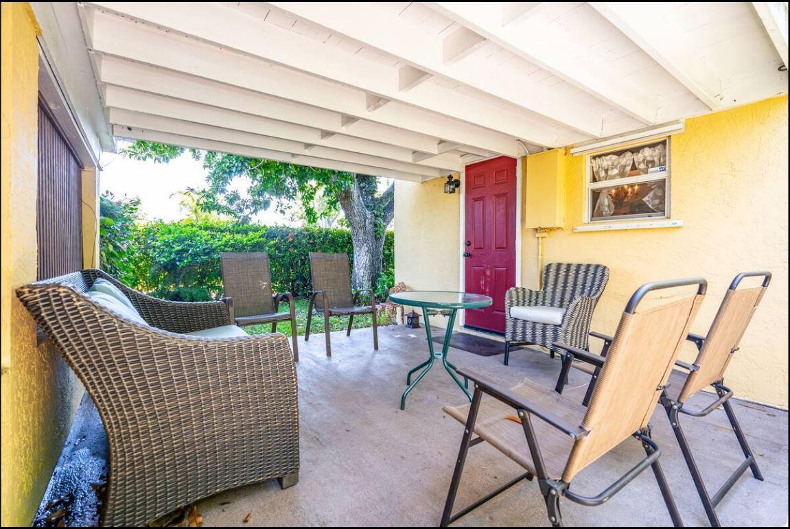 Ver detalles / 0 932 sq. ft. $ 2026-08-27 0 foto