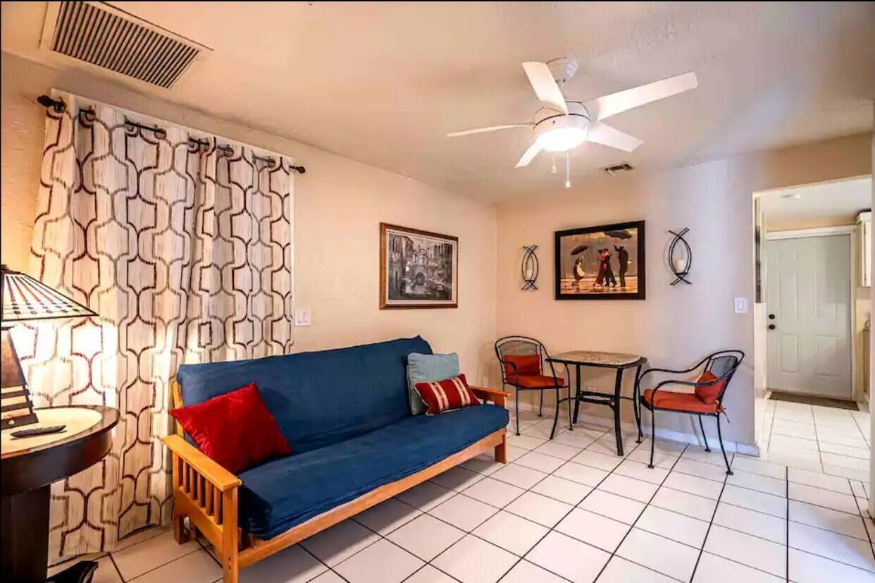 Ver detalles / 0 932 sq. ft. $ 2026-08-27 0 foto