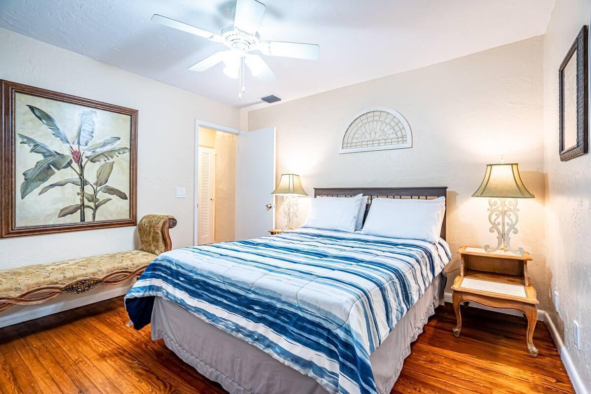 Ver detalles / 0 932 sq. ft. $ 2026-08-27 0 foto