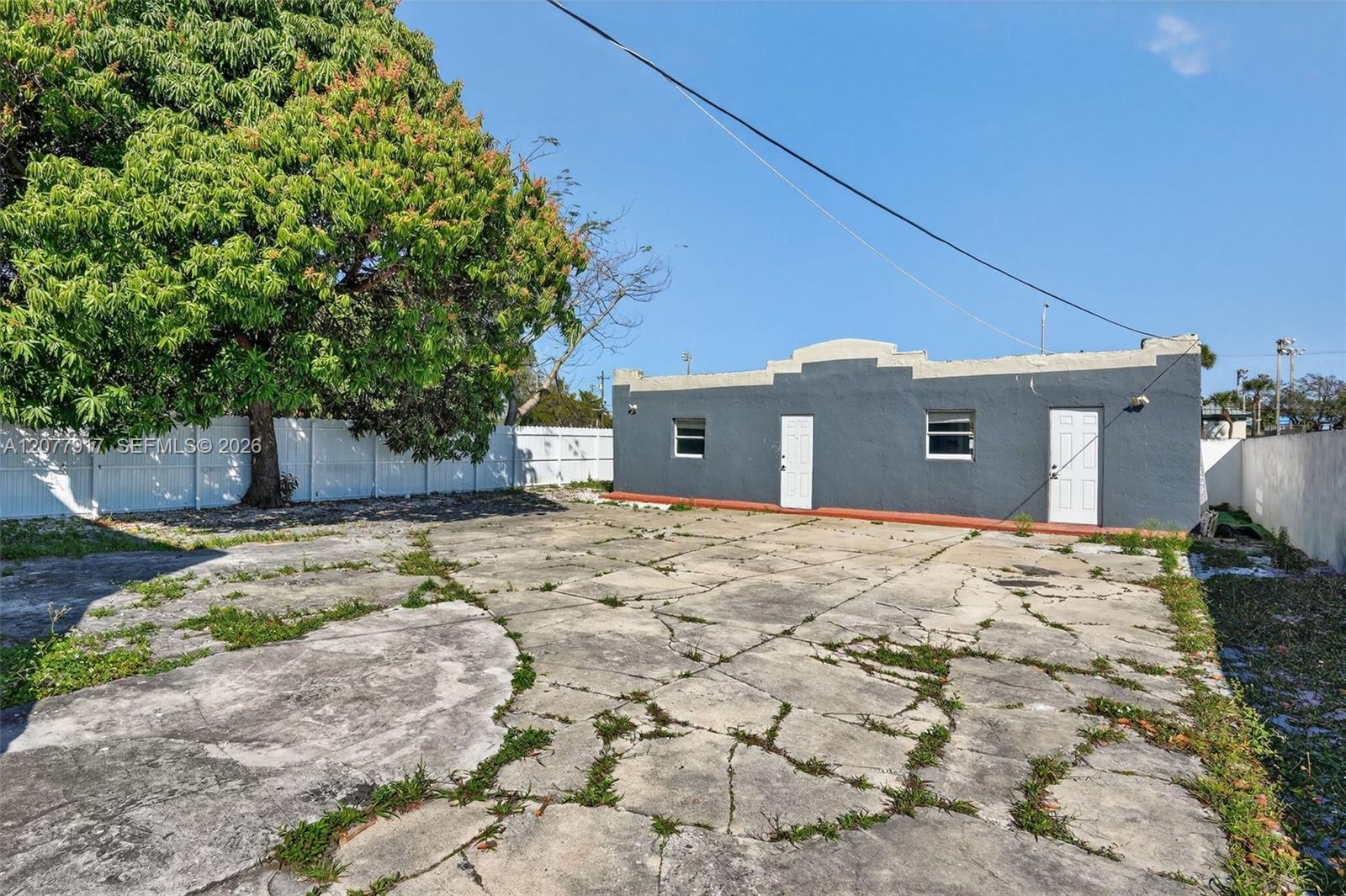 See details / sq. ft. $ 2026-08-26 0 Photo