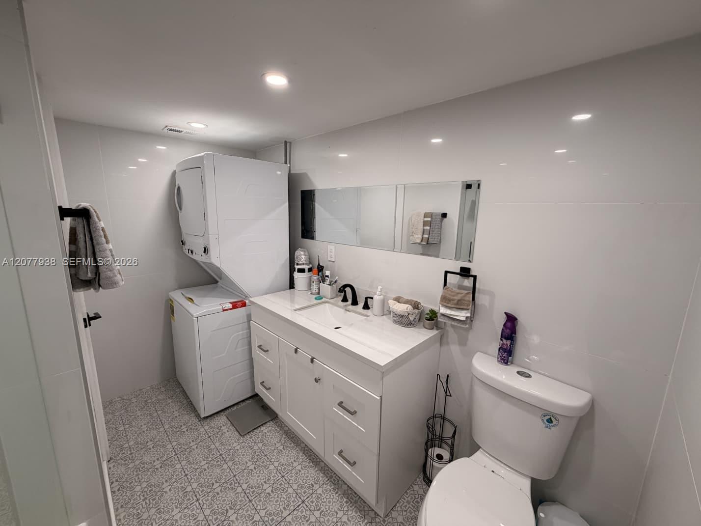 314-2 1 / 1 909 sq. ft. $ 2026-08-26 0 Photo