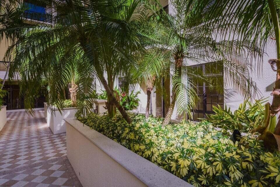 See details 117 / 0 sq. ft. $ 2026-08-27 0 Photo