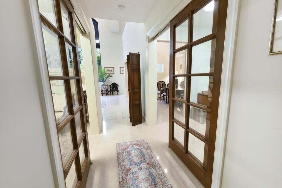 See details 117 / 0 sq. ft. $ 2026-08-27 0 Photo