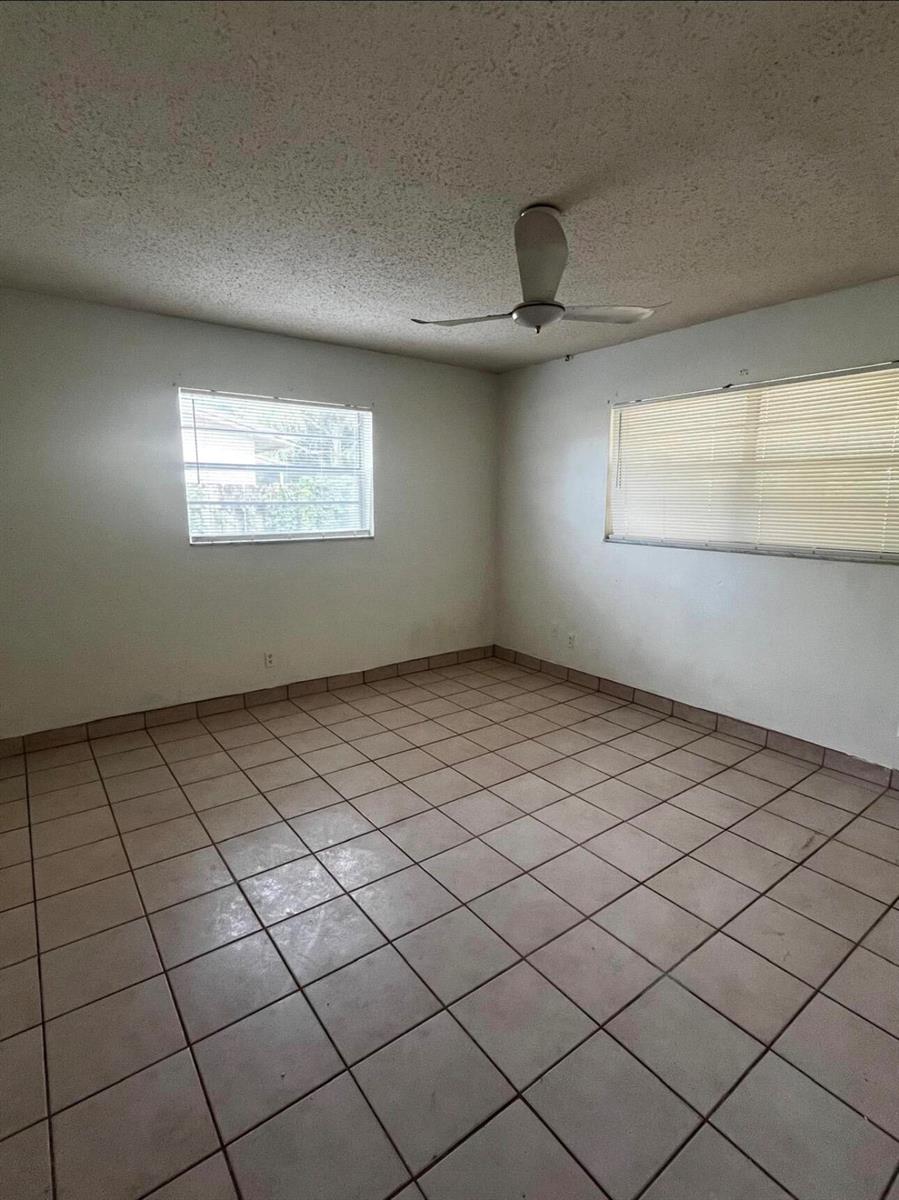 See details / 0 2120 sq. ft. $ 2026-09-07 0 Photo