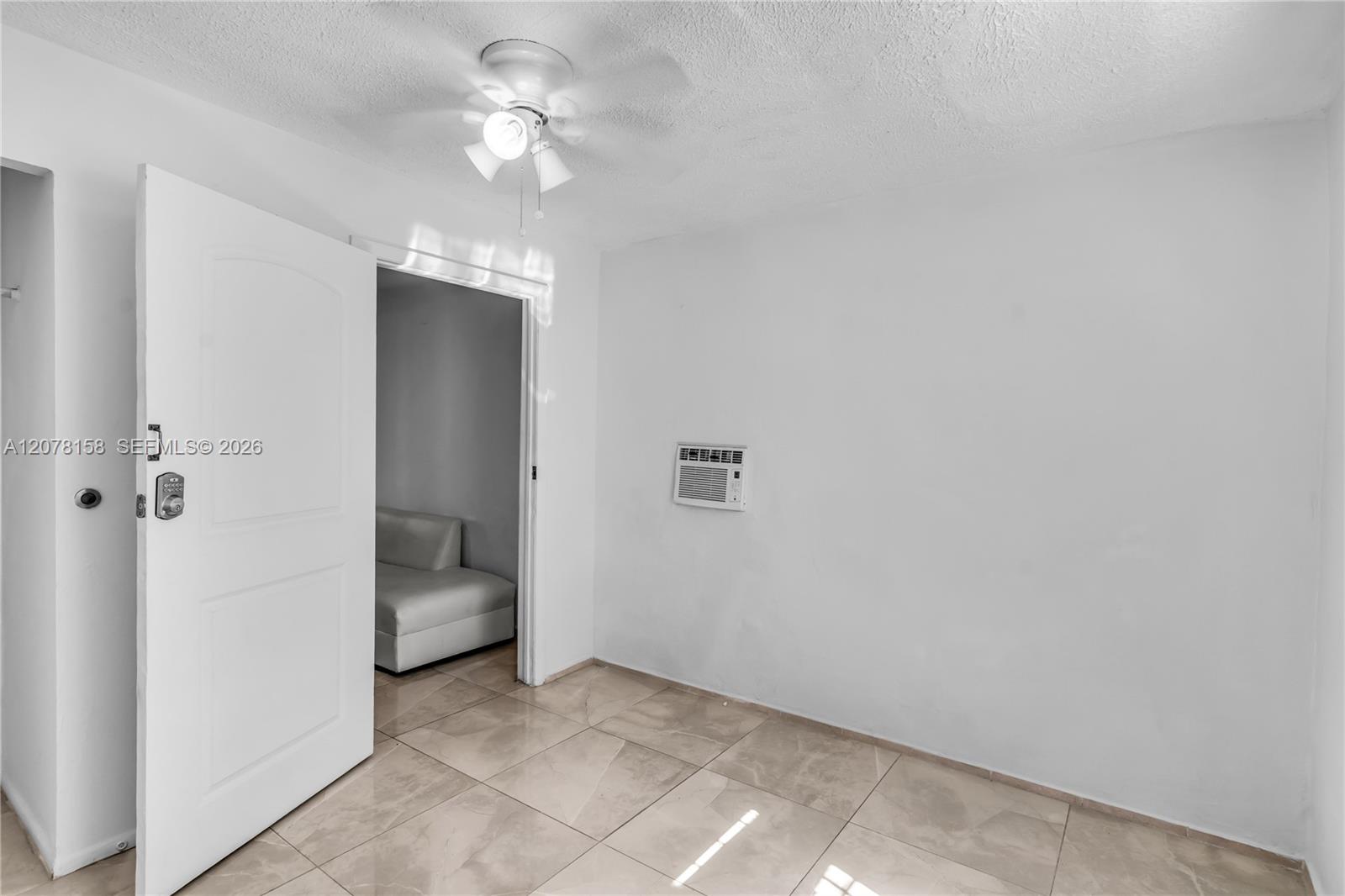   /  2499 sq. ft. $ 2026-08-26 0 foto