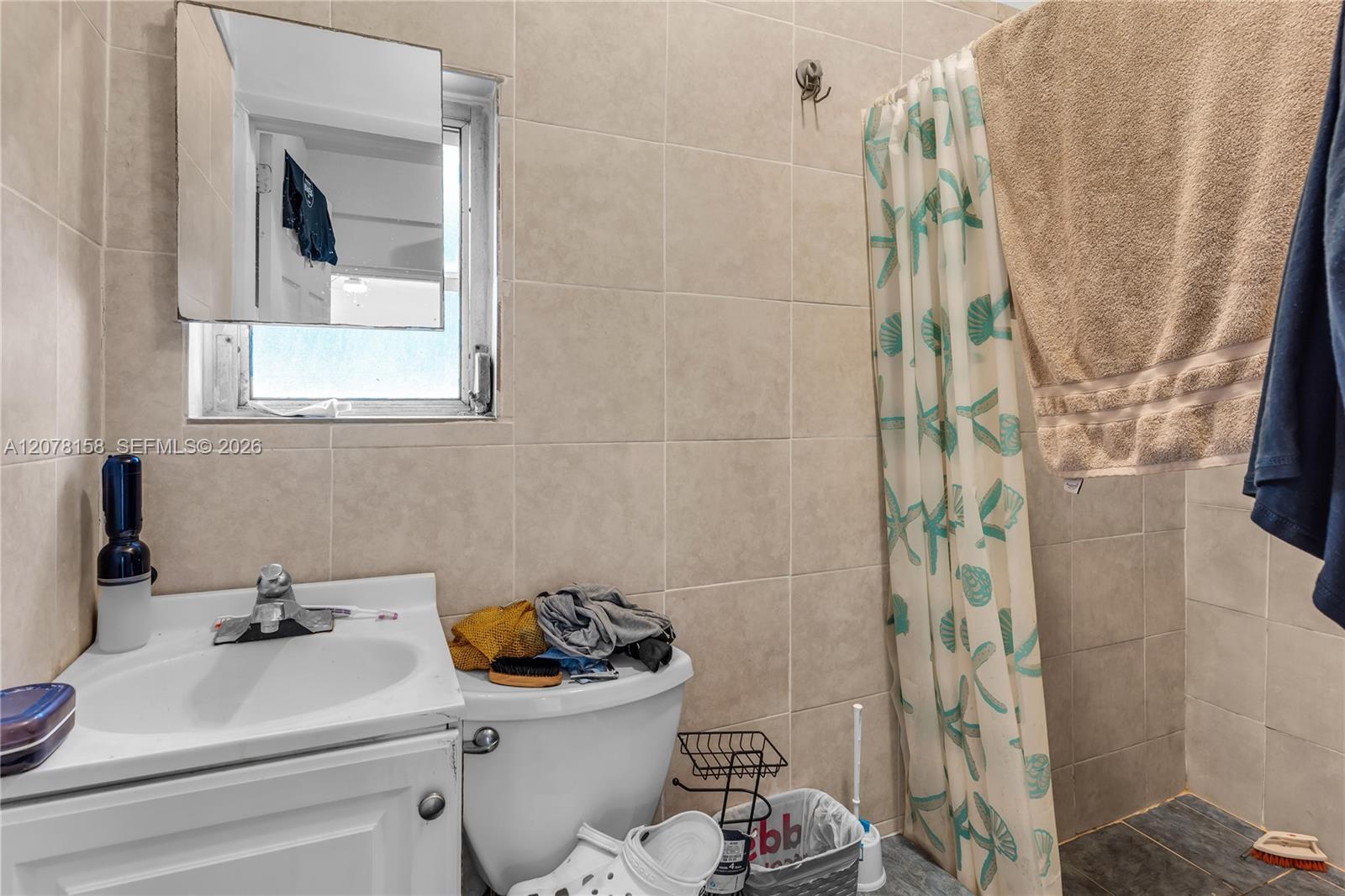   /  2499 sq. ft. $ 2026-08-26 0 foto