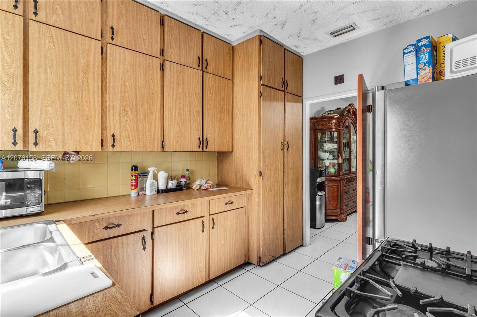   /  2499 sq. ft. $ 2026-08-26 0 foto