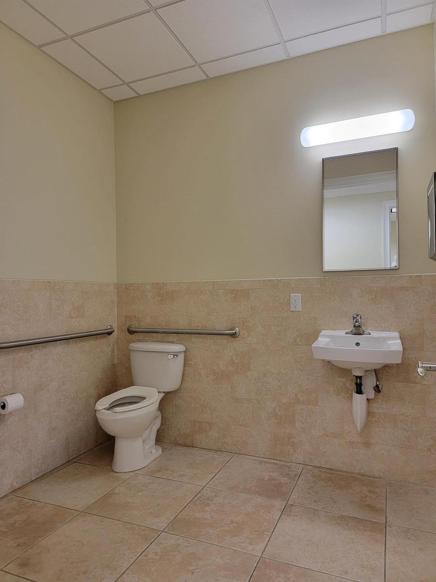 C-2  / 0  sq. ft. $ 2026-08-28 0 foto