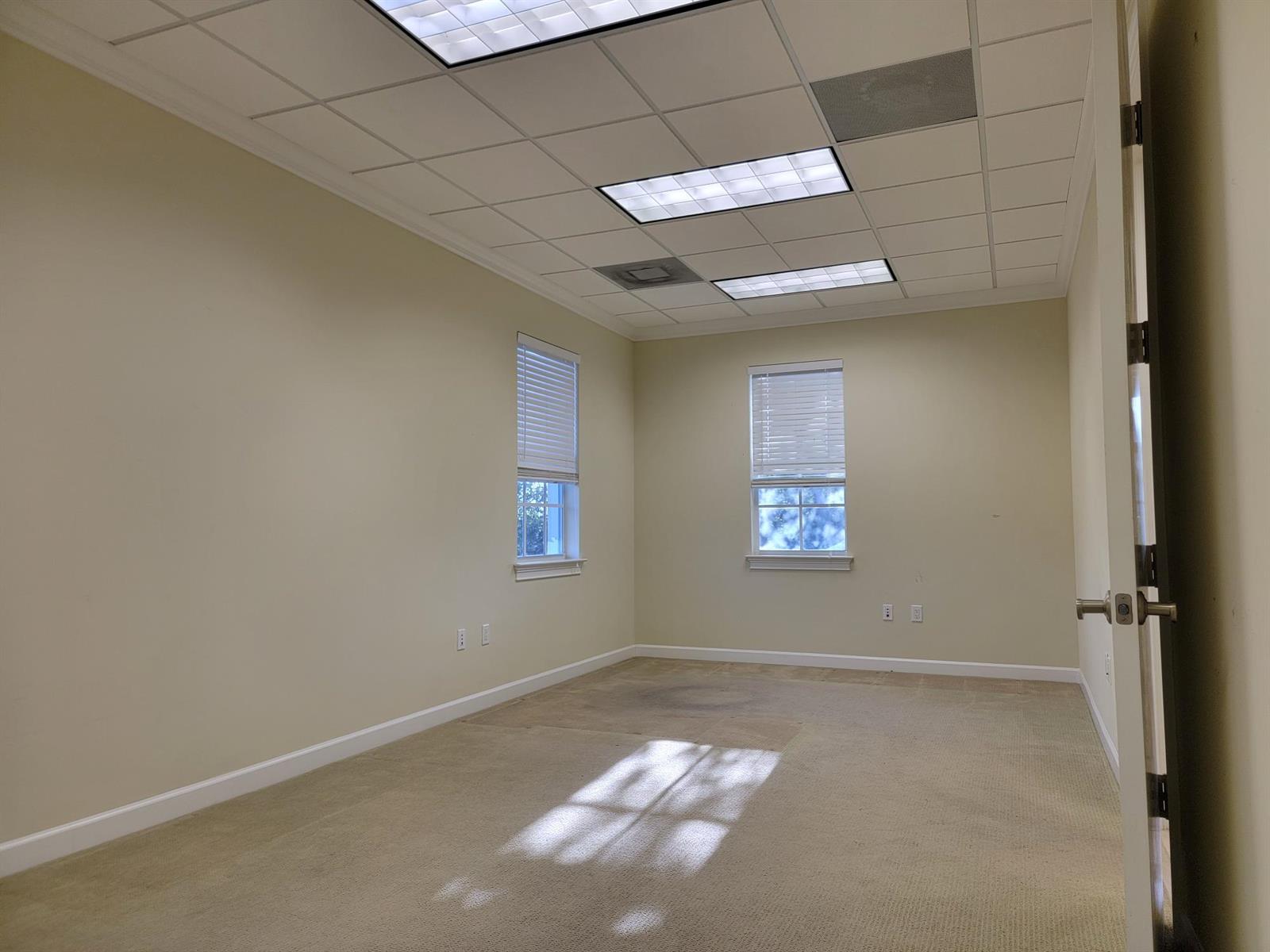 C-2  / 0  sq. ft. $ 2026-08-28 0 foto