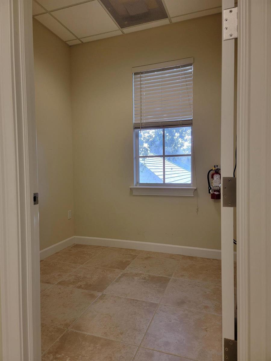 C-2  / 0  sq. ft. $ 2026-08-28 0 foto