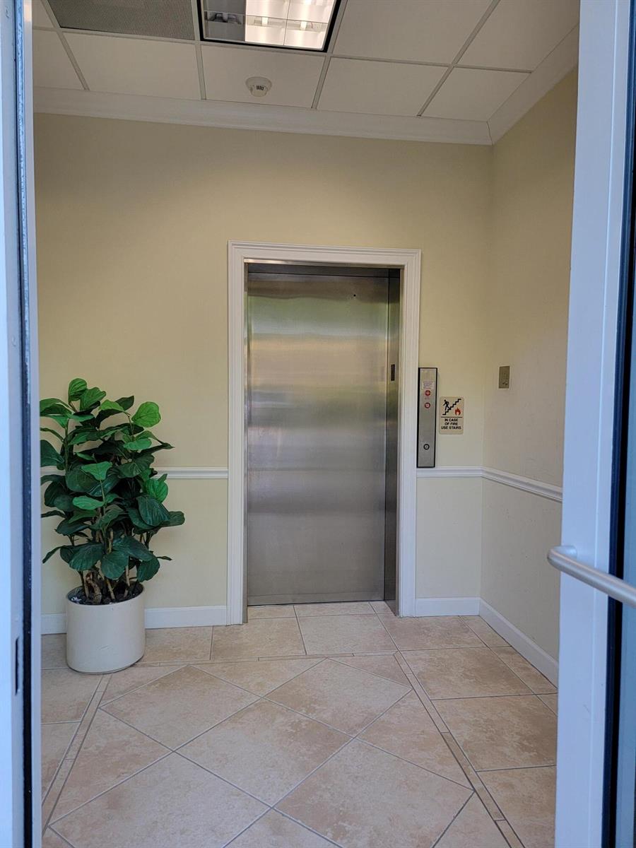 C-2  / 0  sq. ft. $ 2026-08-28 0 foto