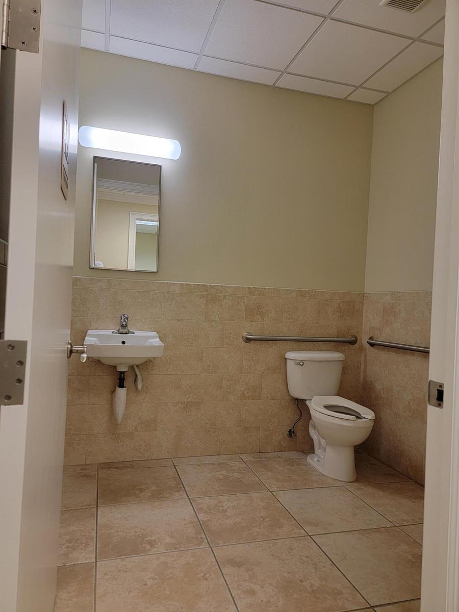 C-2  / 0  sq. ft. $ 2026-08-28 0 foto