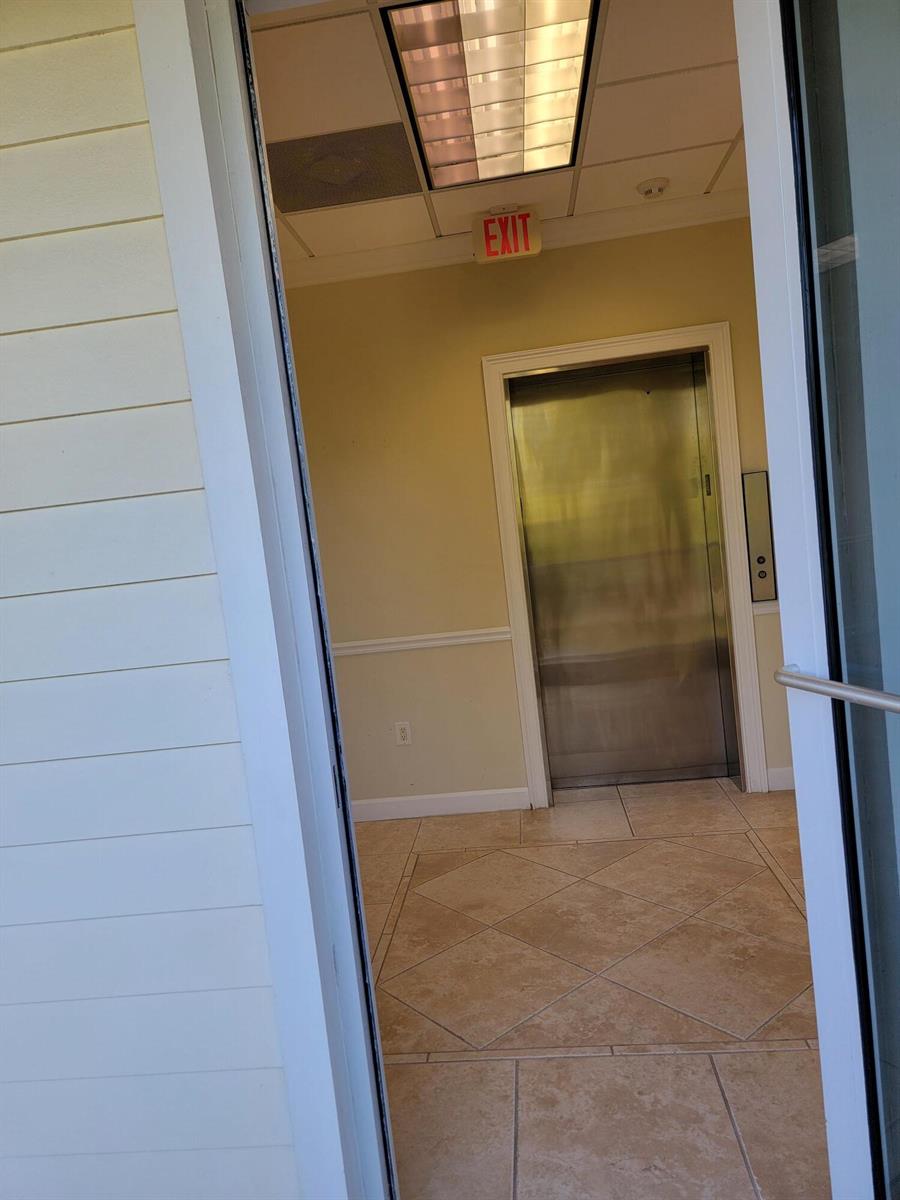C-2  / 0  sq. ft. $ 2026-08-28 0 foto