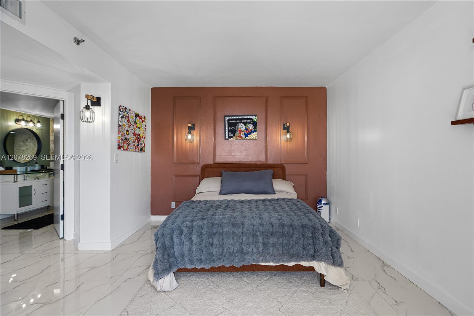 Ver detalles 2803 3 / 3 1840 sq. ft. $ 2026-08-26 0 foto
