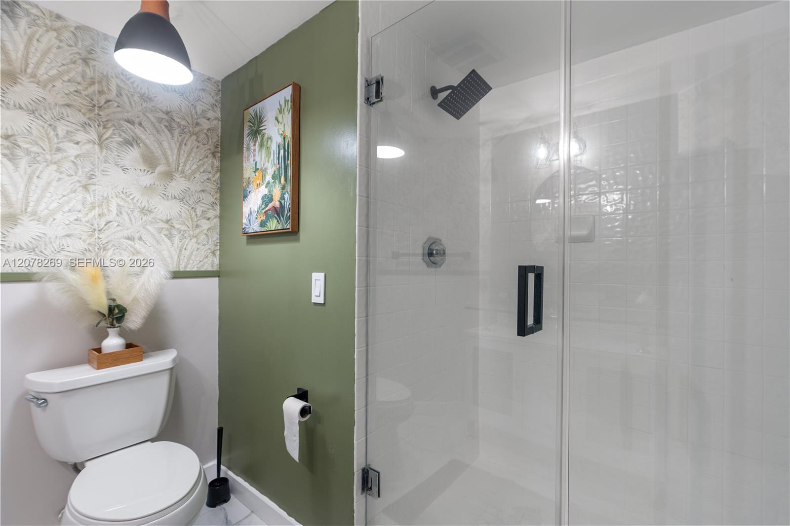 Ver detalles 2803 3 / 3 1840 sq. ft. $ 2026-08-26 0 foto