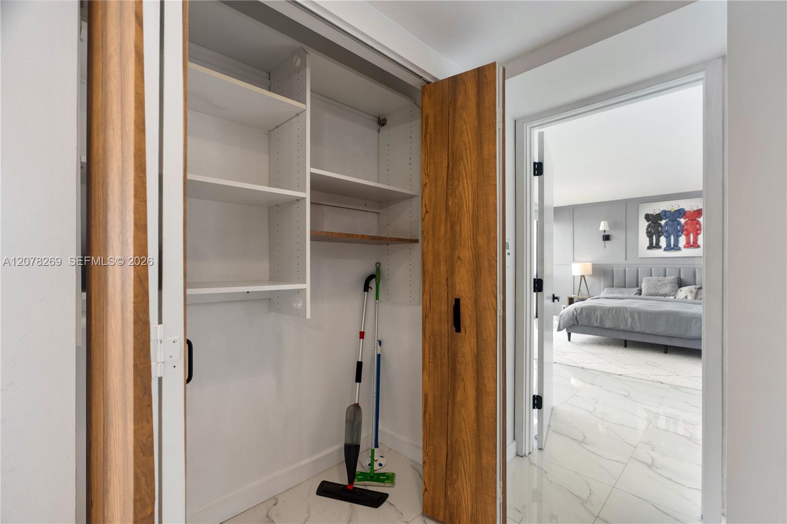 Ver detalles 2803 3 / 3 1840 sq. ft. $ 2026-08-26 0 foto