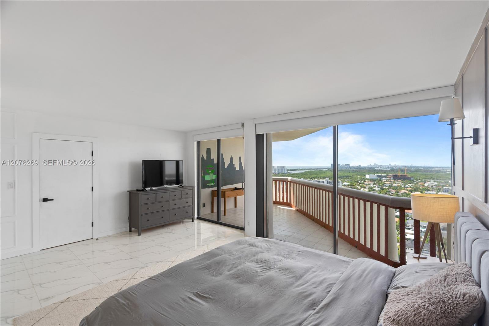 Ver detalles 2803 3 / 3 1840 sq. ft. $ 2026-08-26 0 foto