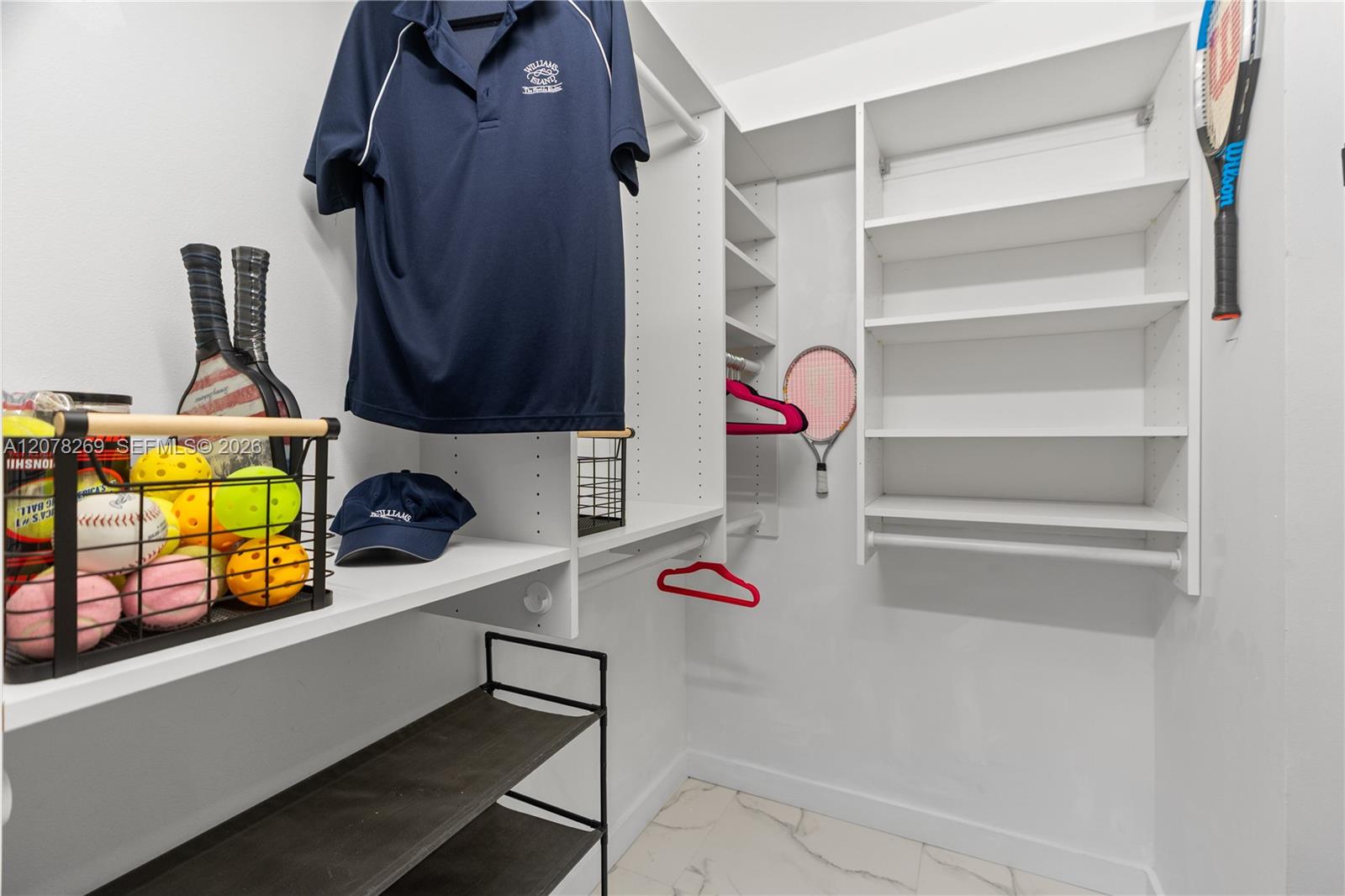 Ver detalles 2803 3 / 3 1840 sq. ft. $ 2026-08-26 0 foto