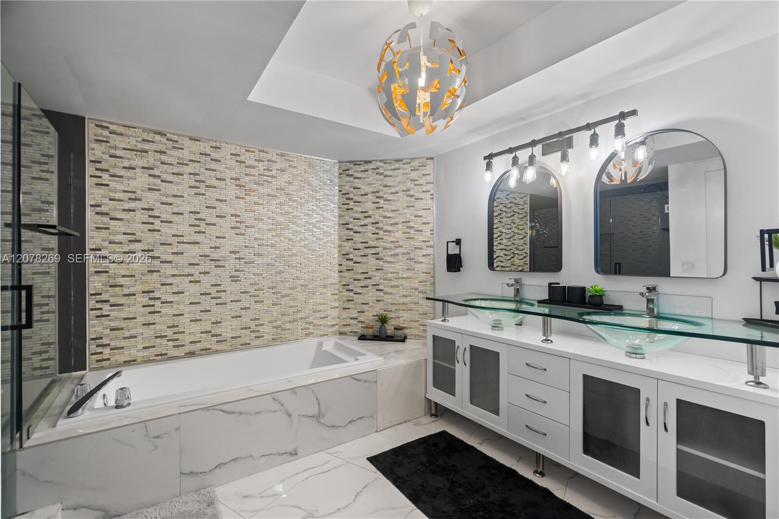 Ver detalles 2803 3 / 3 1840 sq. ft. $ 2026-08-26 0 foto