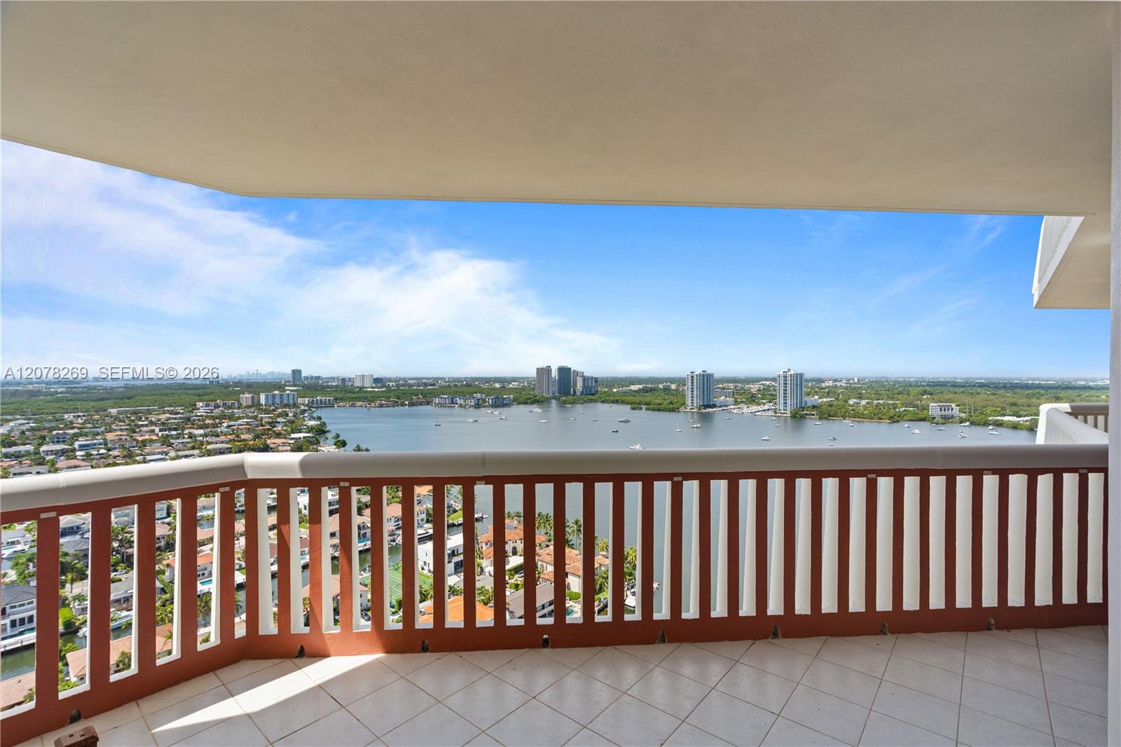 Ver detalles 2803 3 / 3 1840 sq. ft. $ 2026-08-26 0 foto