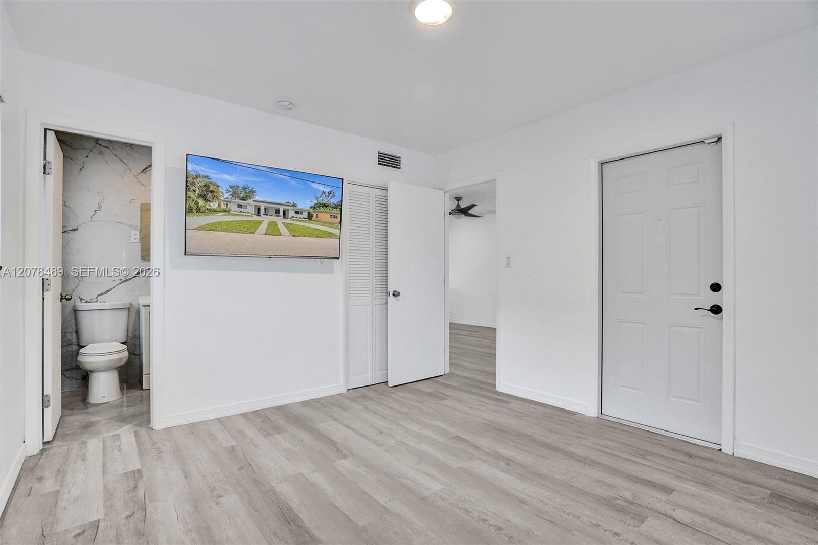   /  1876 sq. ft. $ 2026-08-26 0 foto