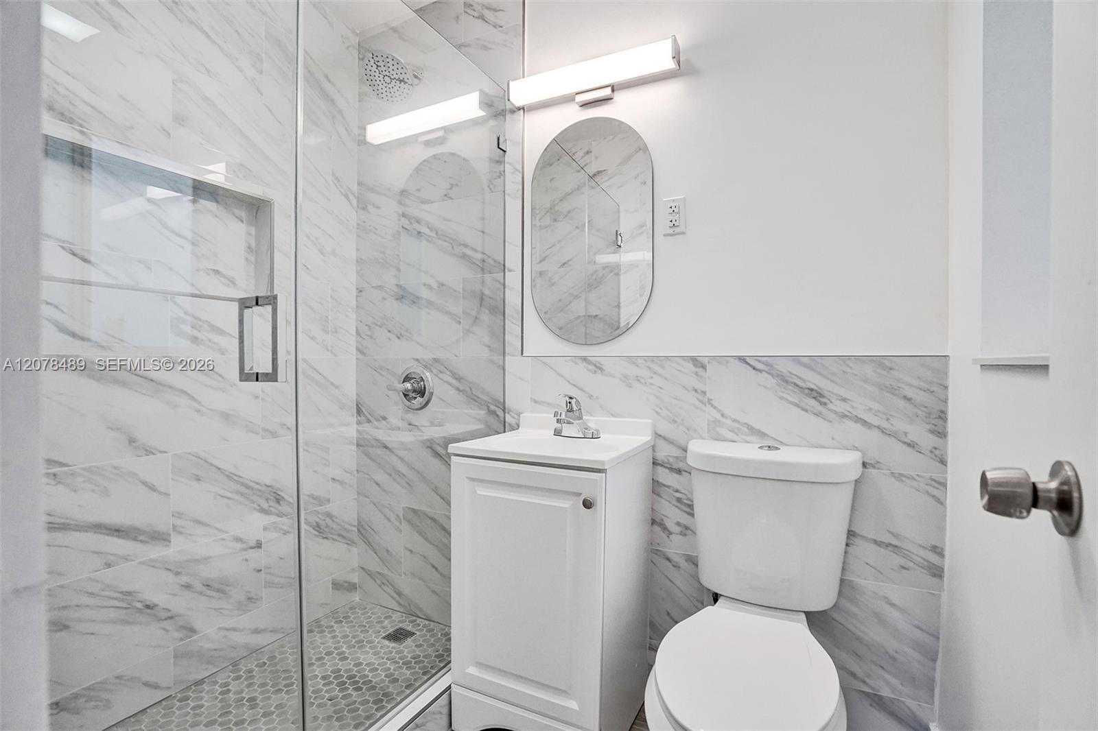   /  1876 sq. ft. $ 2026-08-26 0 foto
