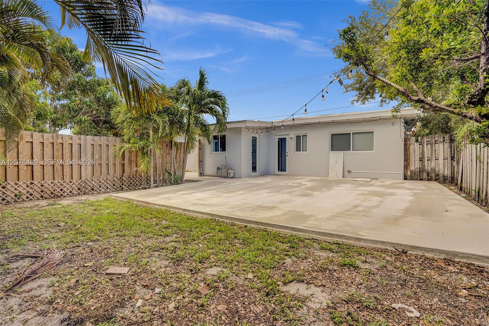   /  1876 sq. ft. $ 2026-08-26 0 foto