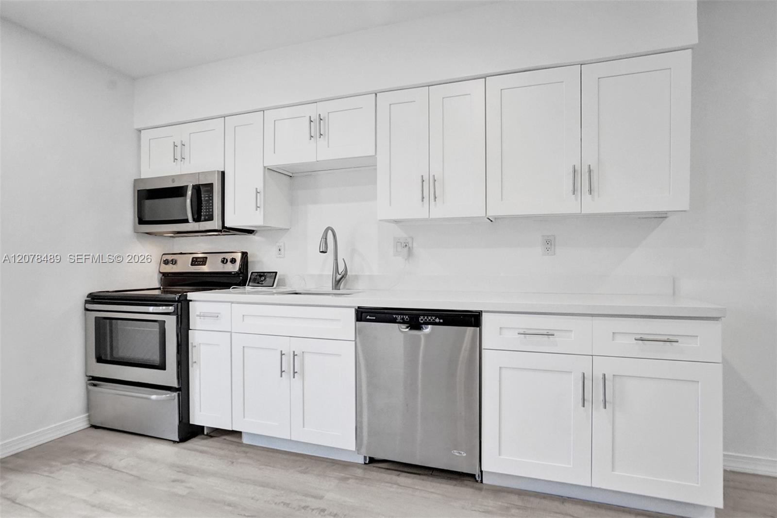   /  1876 sq. ft. $ 2026-08-26 0 foto