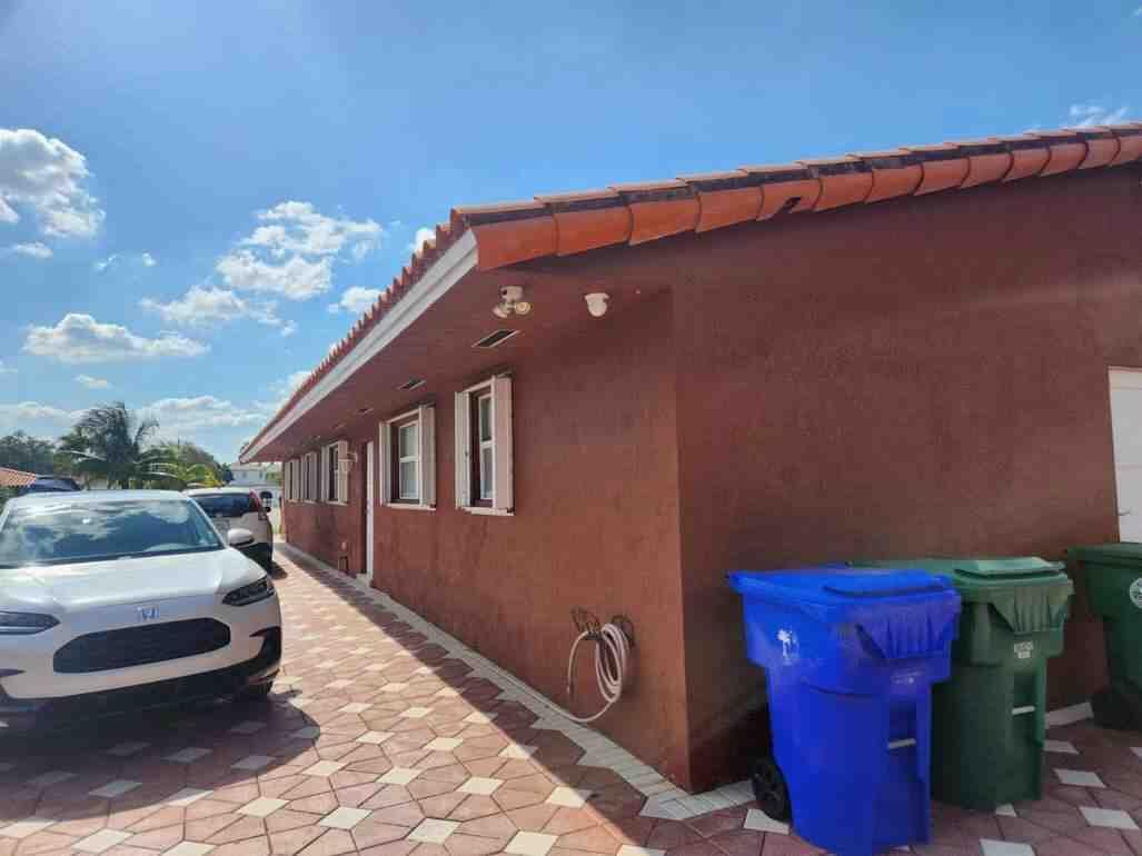 Ver detalles / 0 2115 sq. ft. $ 2026-08-28 0 foto