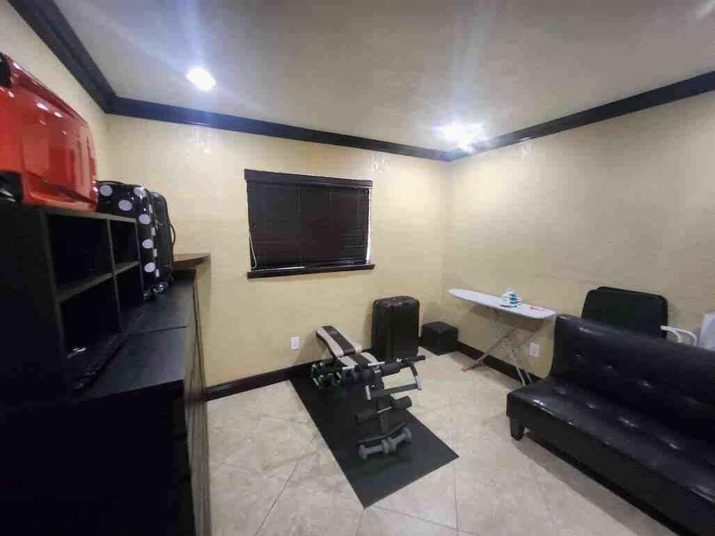 Ver detalles / 0 2115 sq. ft. $ 2026-08-28 0 foto