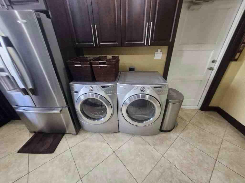 Ver detalles / 0 2115 sq. ft. $ 2026-08-28 0 foto